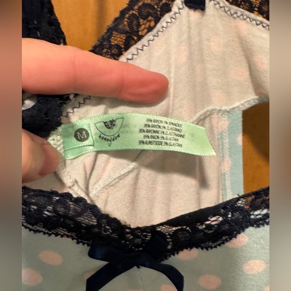 💃Super cute - Like Brand New - Only wore 1X SIZE MED - Picture 4 of 5